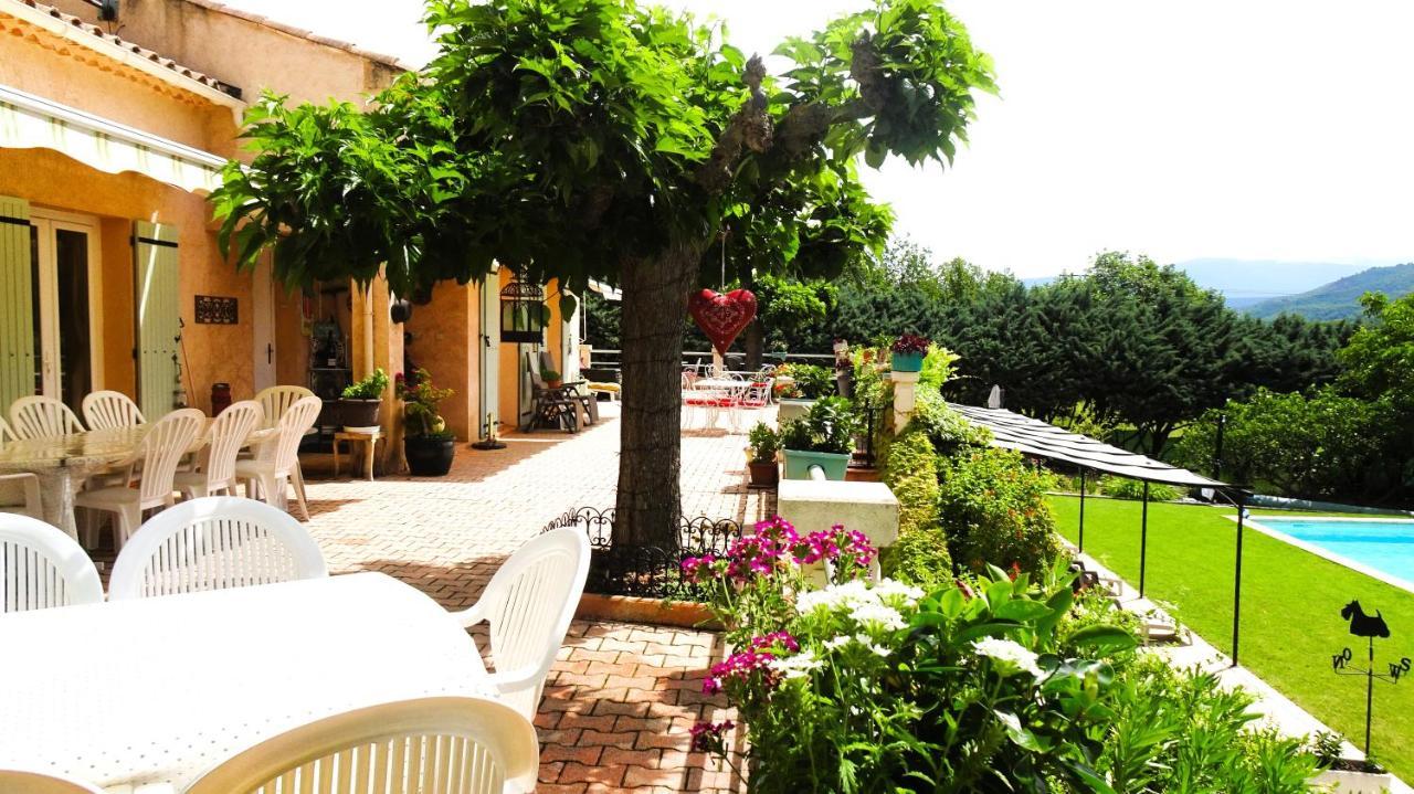 Bed and Breakfast La Bastide Des Roses Saint-Julien-d'Asse Exterior foto