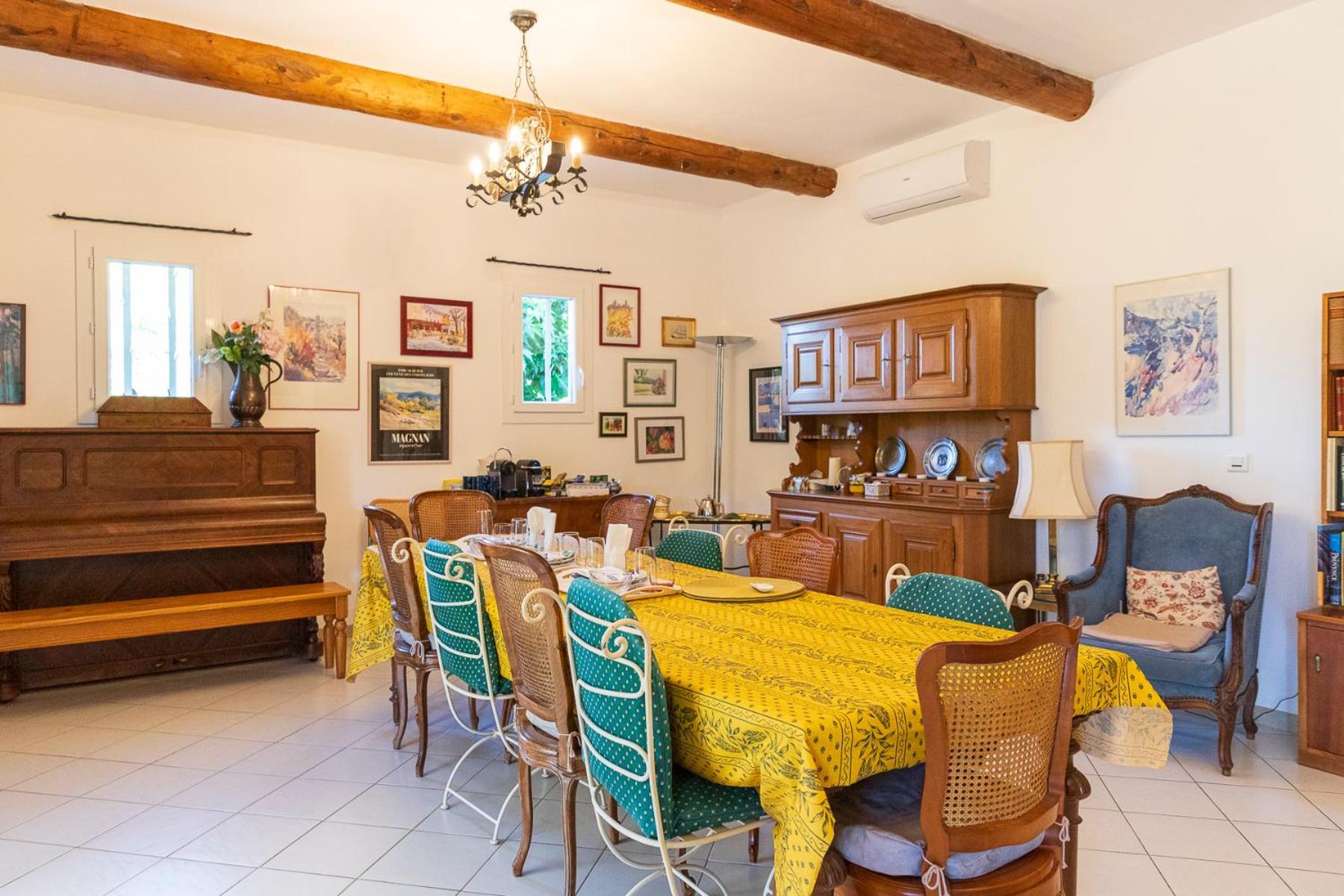Bed and Breakfast La Bastide Des Roses Saint-Julien-d'Asse Exterior foto
